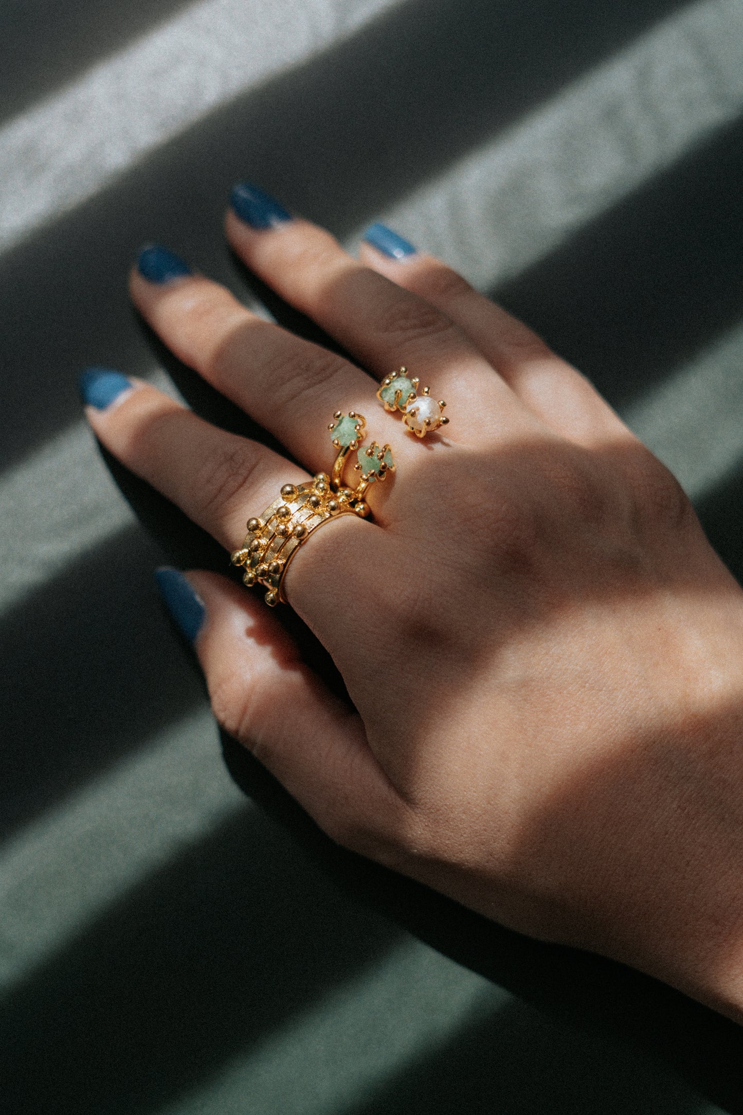 Anillos con piedras naturales